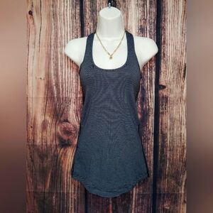 Lululemon Striped Black and White Women's Tank Top Spandex Size 6
